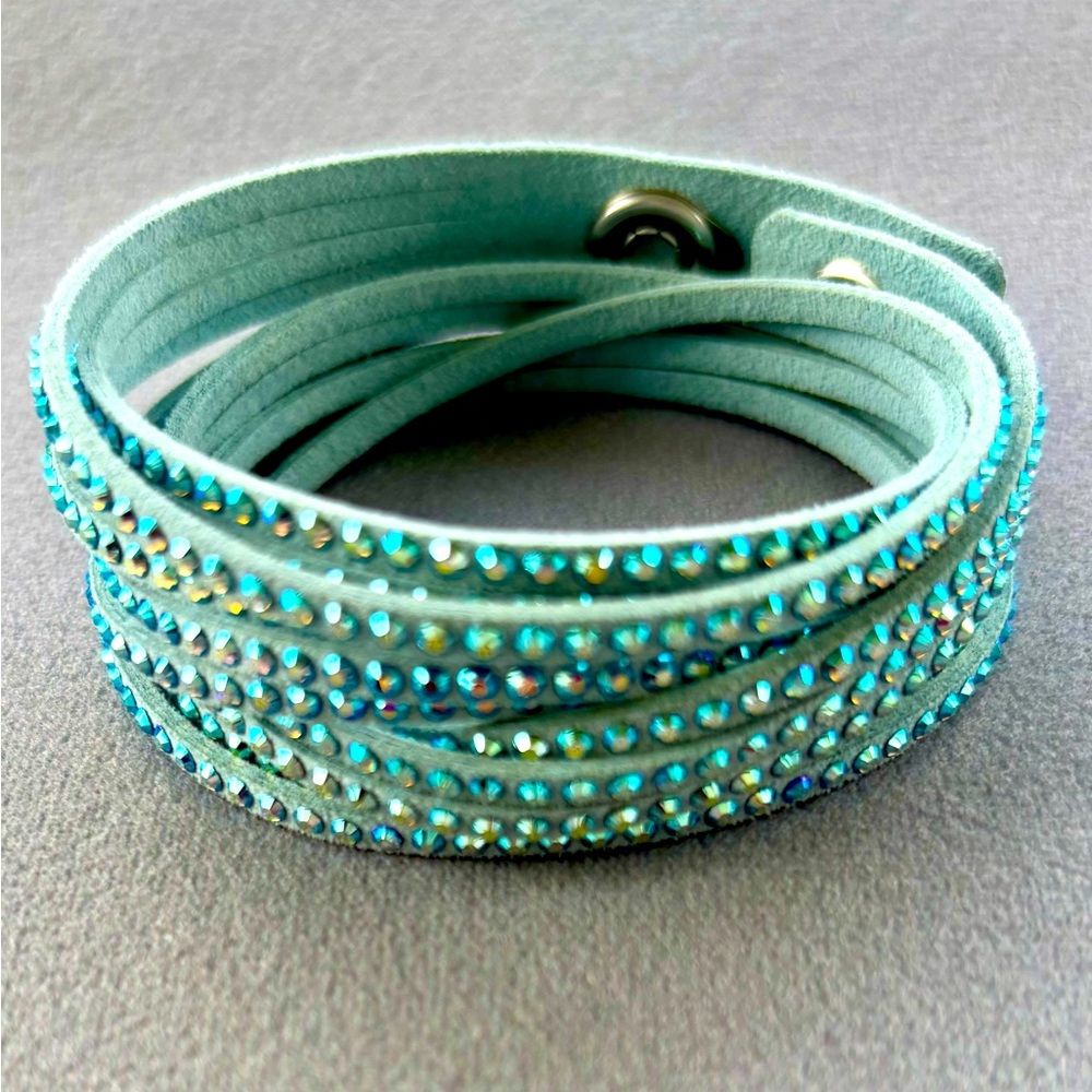 Swarovski Slake Wrap Bracelet with Crystals on Aqua Suede. EUC